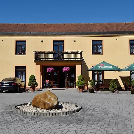 Vendégház Parkur Hrobice